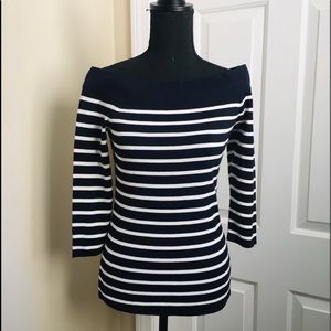Tommy Hilfiger NWOT Off the shoulder sweater